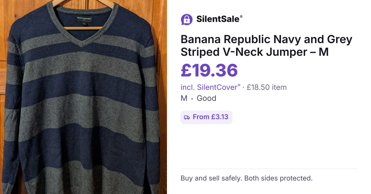 Banana Republic Navy and Grey Striped V-Neck Jumper – M