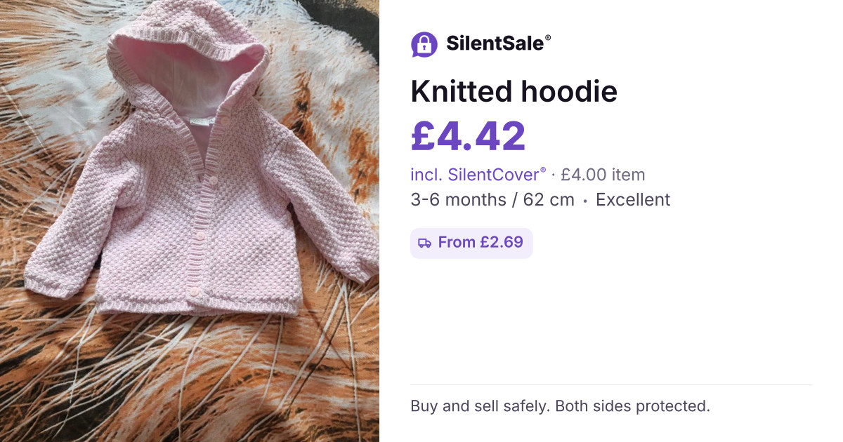Knitted hoodie