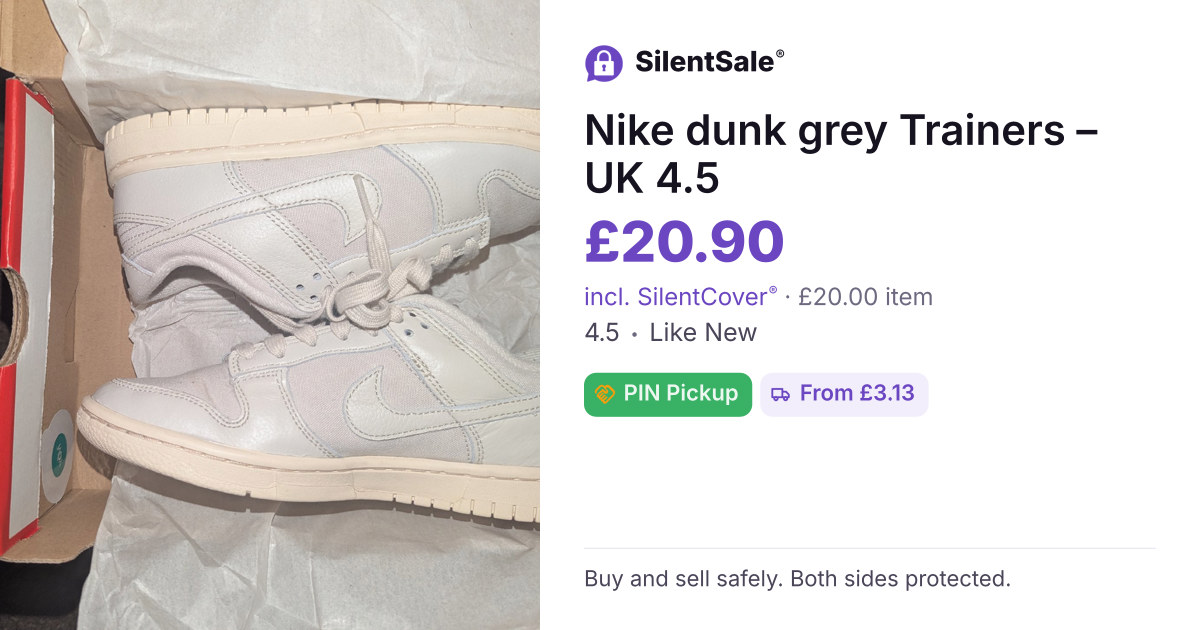 Nike dunk grey  Trainers – UK 4.5