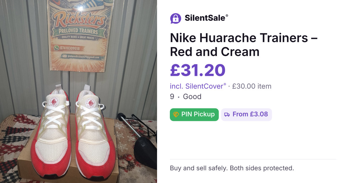 Nike Huarache Trainers – Red and Cream